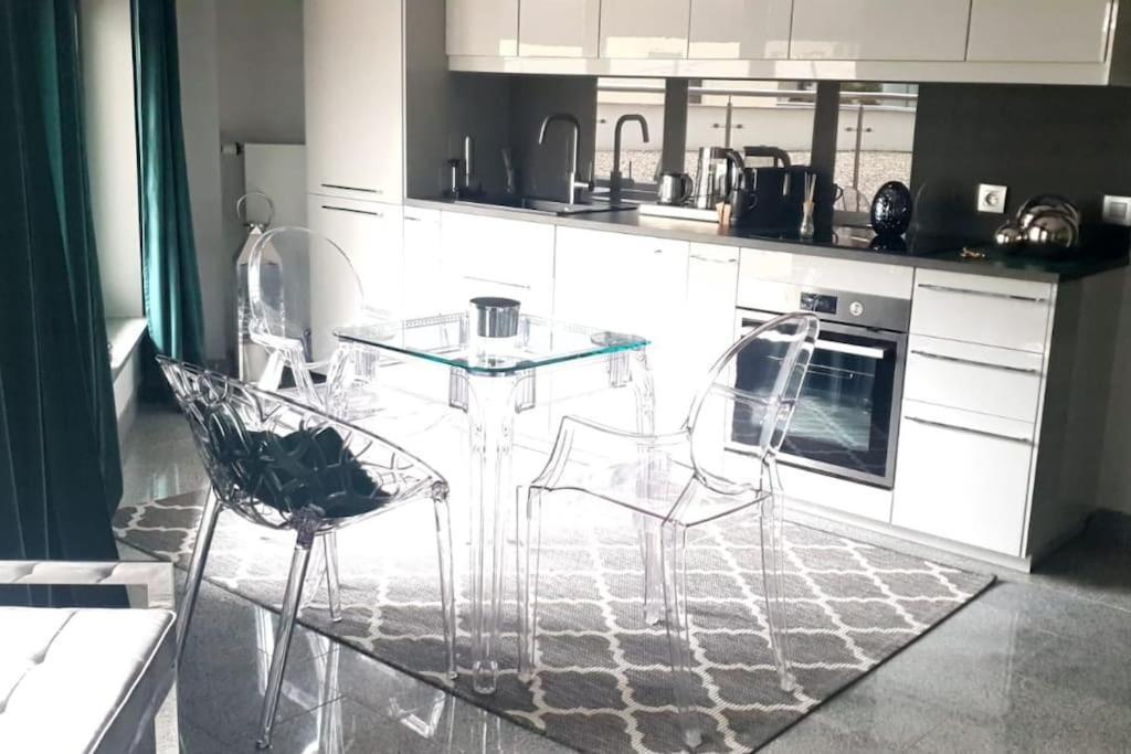 Loft Solec Residence ワルシャワ エクステリア 写真